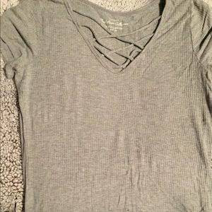 Cute gray shirt in medium